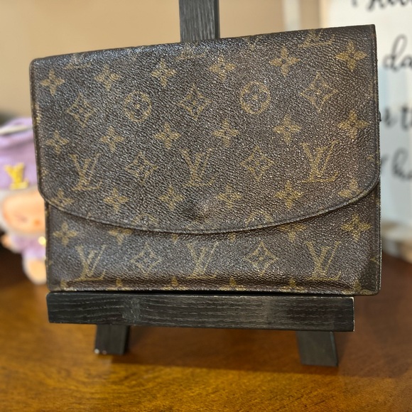 Louis Vuitton Monogram Pochette Rabat Clutch - Picture 1 of 16